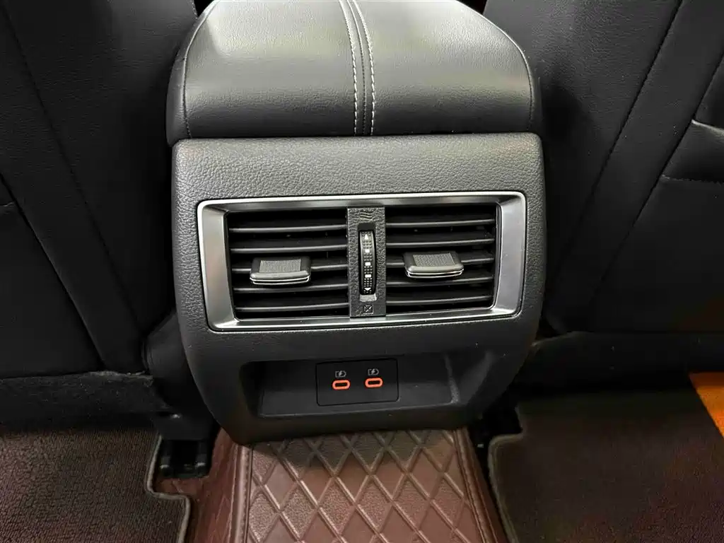 Nissan Teana 2023 — фото 15