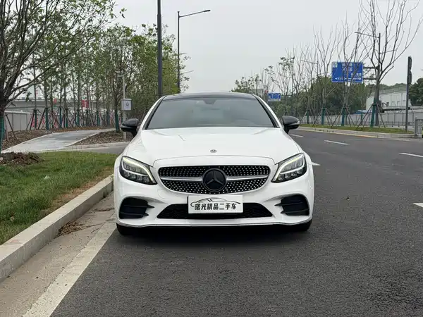 Mercedes-Benz C-Class 2020
