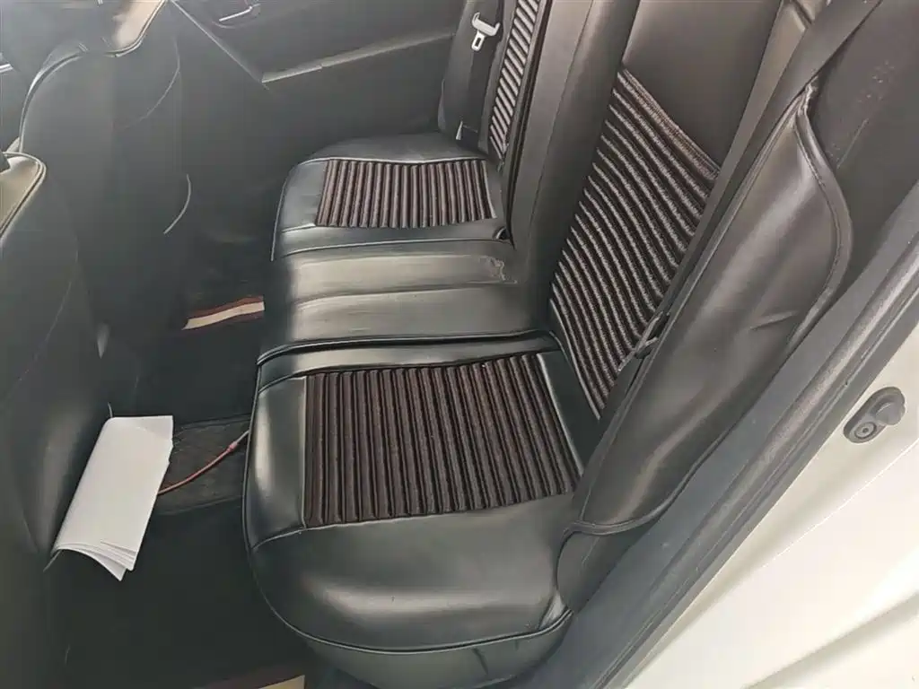 Toyota Levin 2017 — фото 17