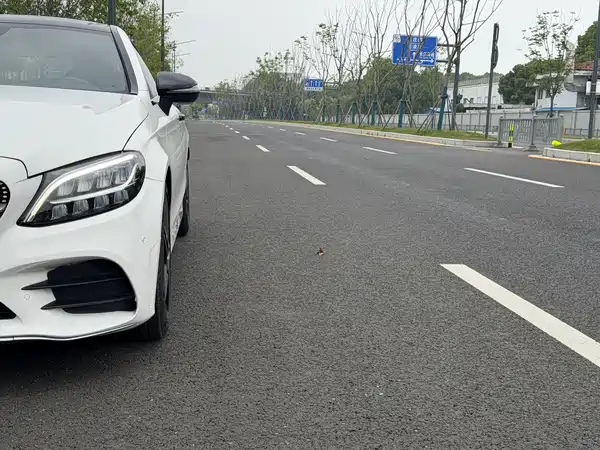 Mercedes-Benz C-Class 2020
