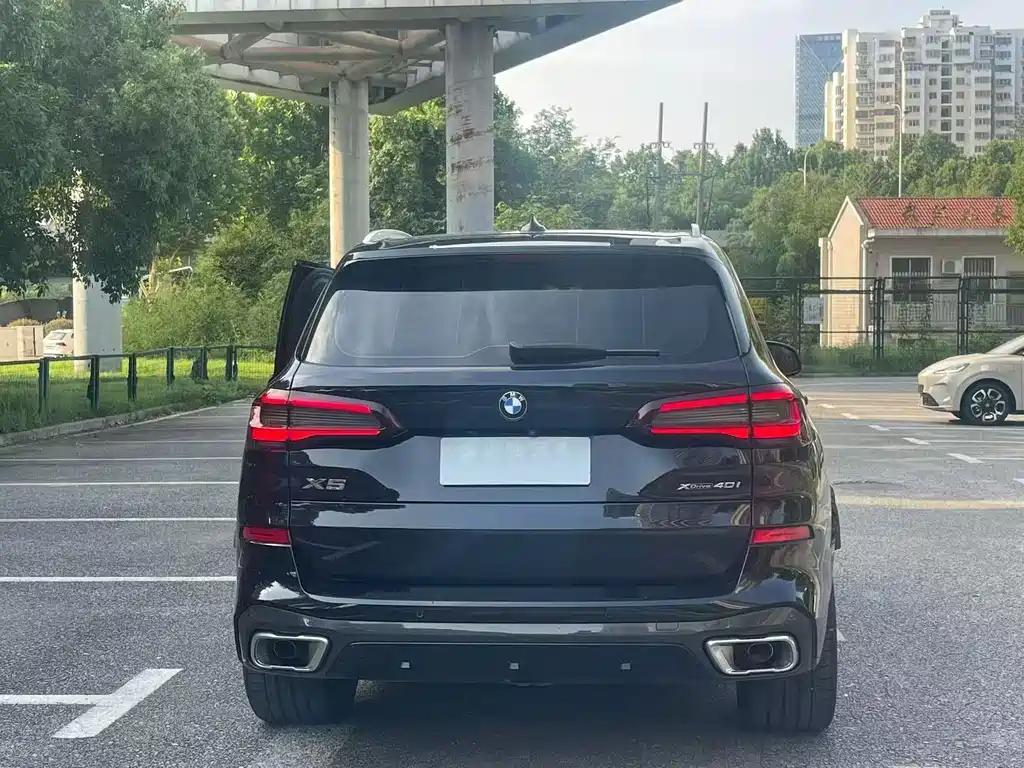 BMW X5 2021 — фото 9