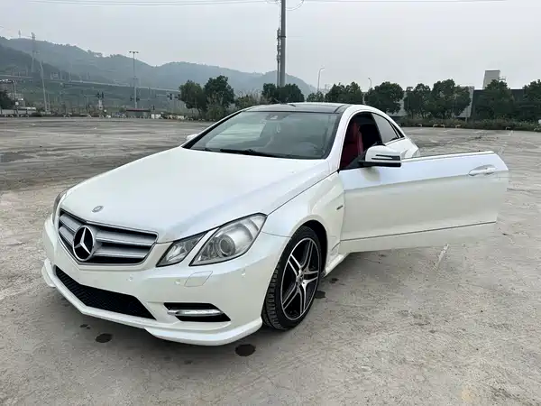 Mercedes-Benz E-Class 2012