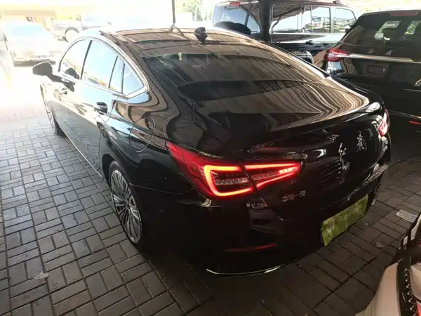 Hongqi H5 2022