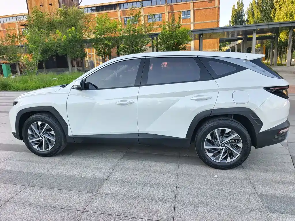 Hyundai Tucson 2022 — фото 15