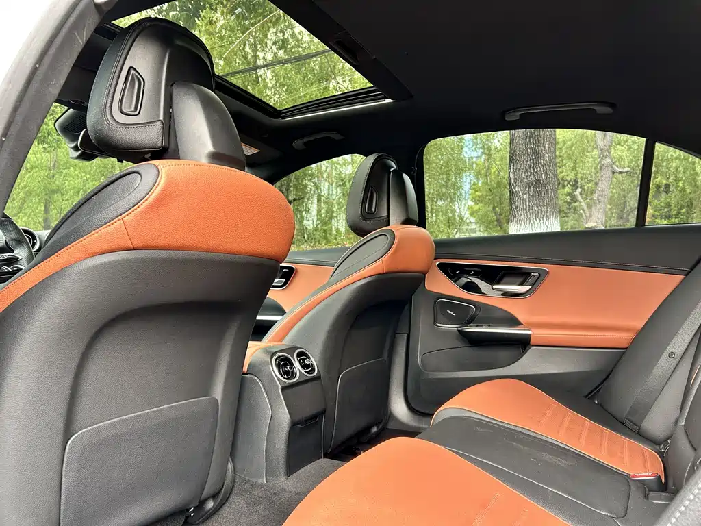 Mercedes-Benz C-Class 2022 — фото 12