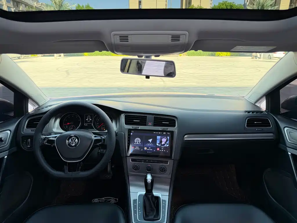 Volkswagen Golf 2015 — фото 12