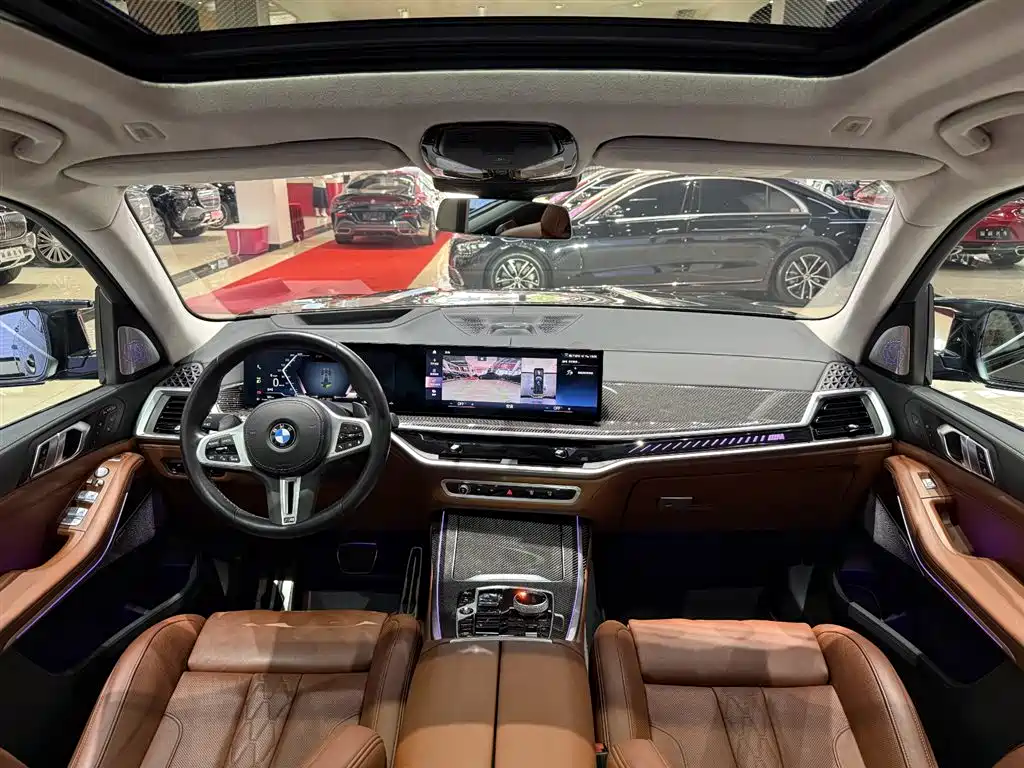 BMW X7 M60i 2023 — фото 19
