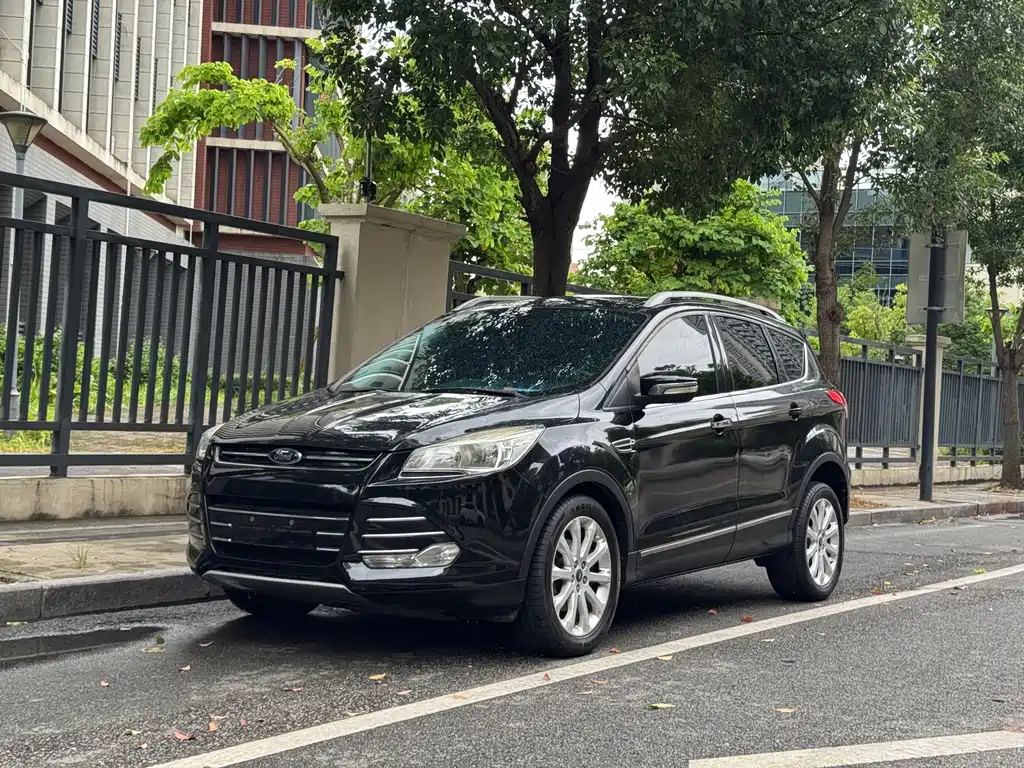 Ford Kuga 2014 — фото 2