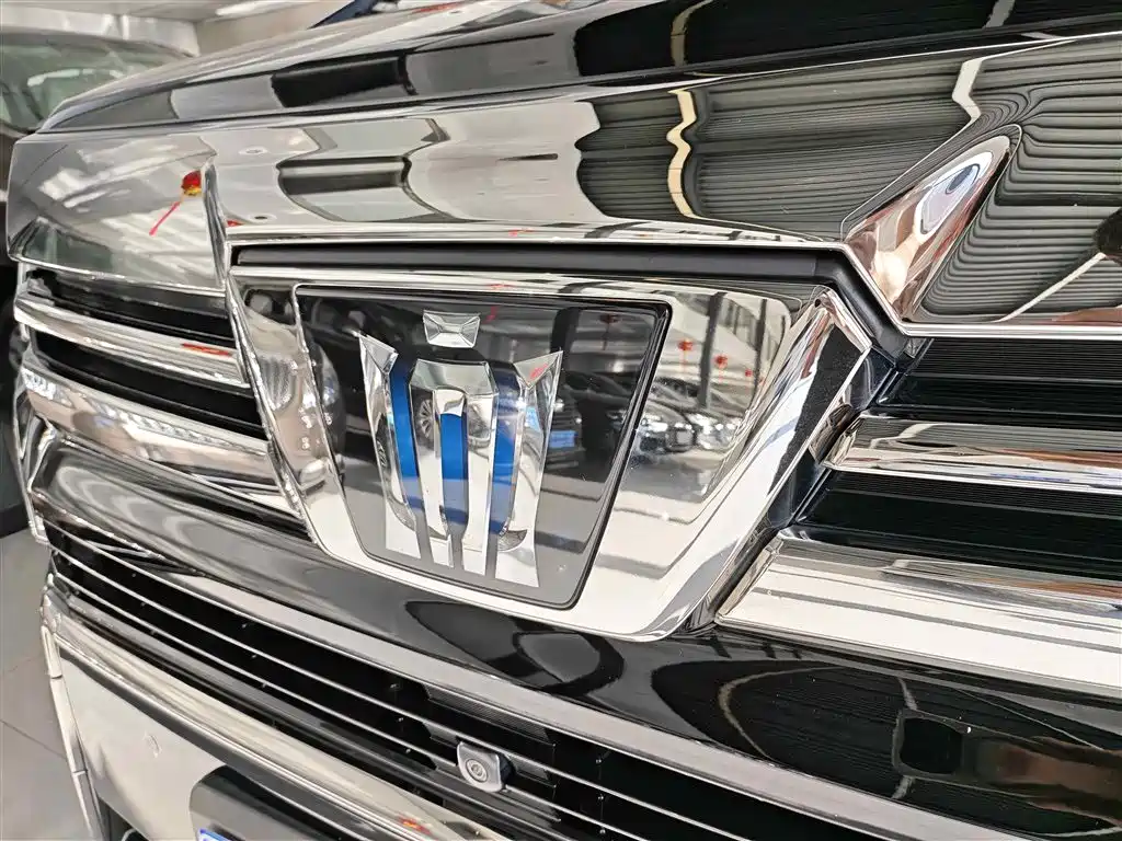 Toyota Vellfire 2022 — фото 12