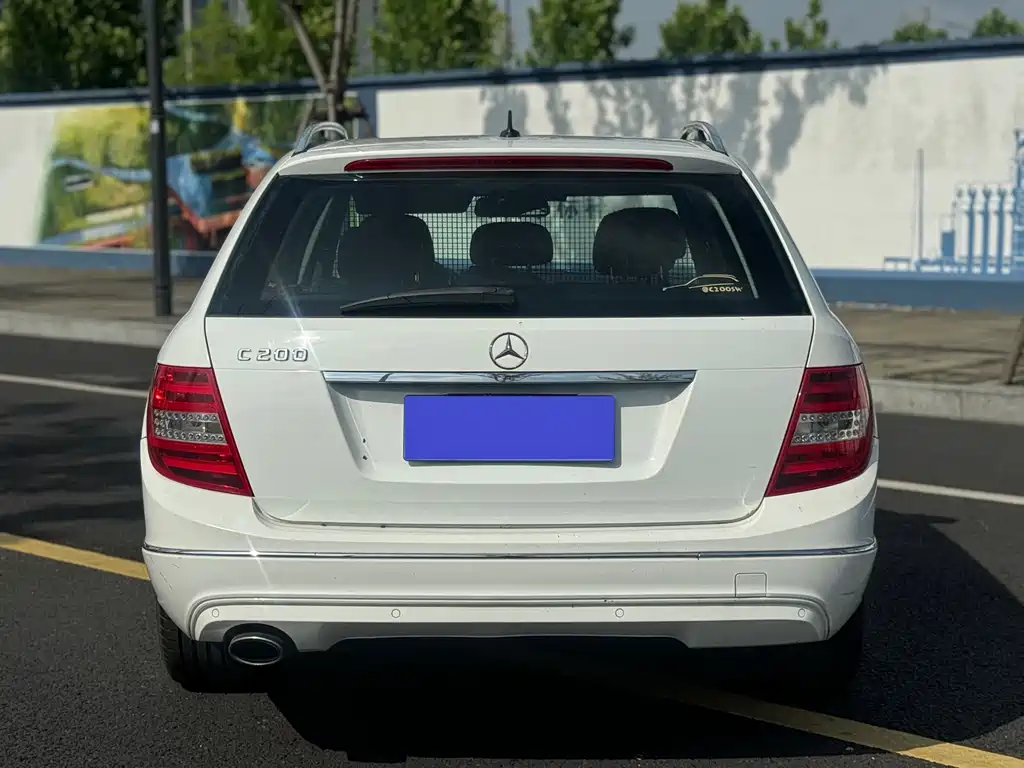 Mercedes-Benz C-Class 2012