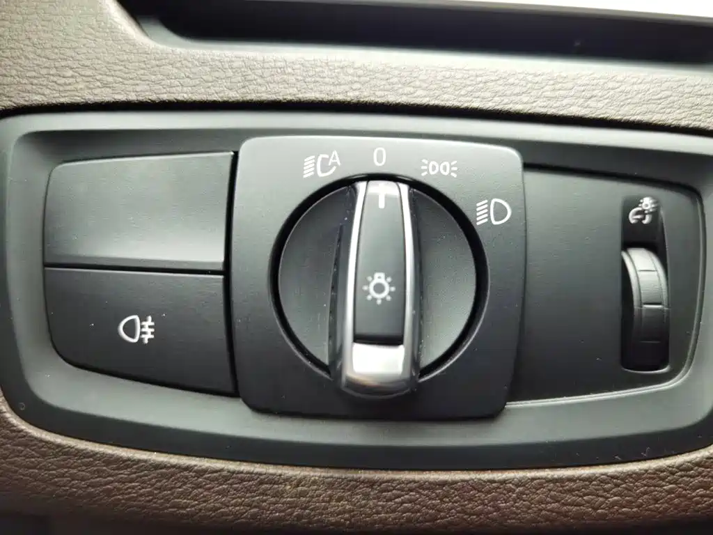 BMW X2 2023 — фото 21