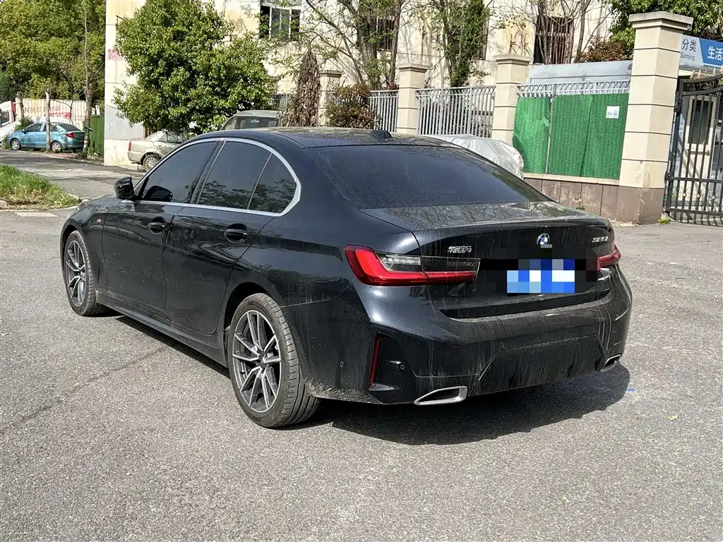 BMW 3 Series 2025 — фото 10