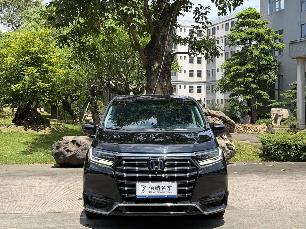 Honda Elysion 2023 — фото 2