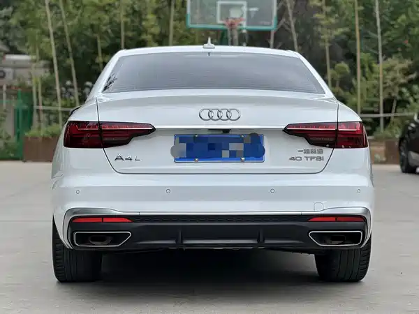 Audi A4L 2022