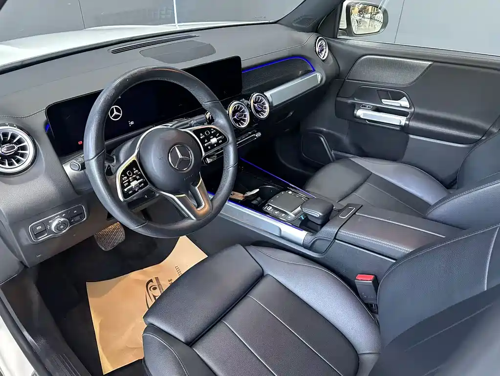 Mercedes-Benz GLB 2022 — фото 11