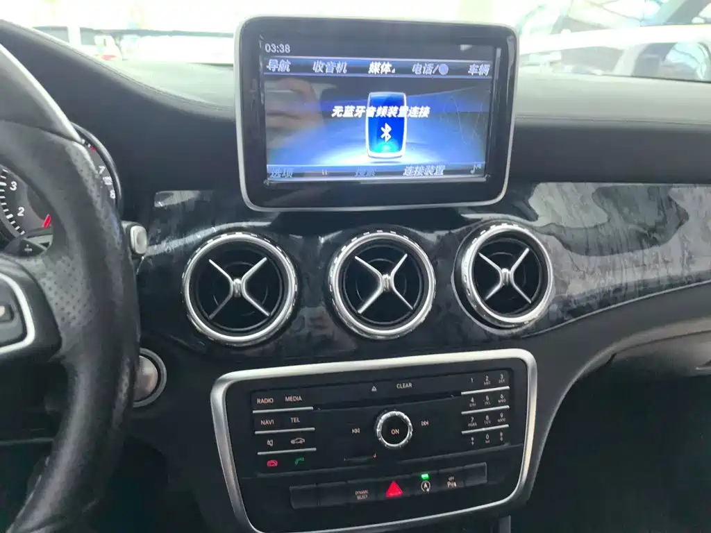 Mercedes-Benz GLA 2017