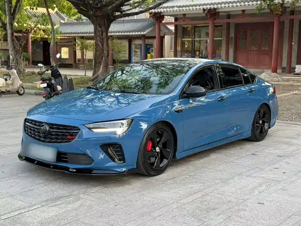 Buick Regal 2021