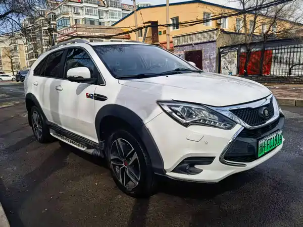 BYD Tang New Energy 2015