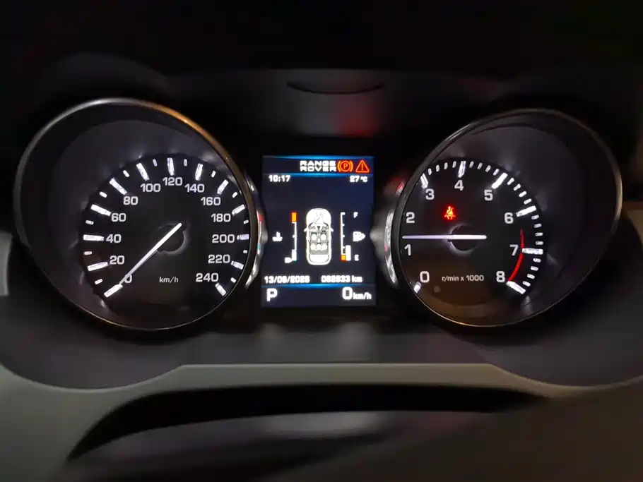 Land Rover Evoque 2013 — фото 14