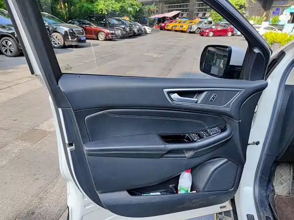 Ford Edge 2017