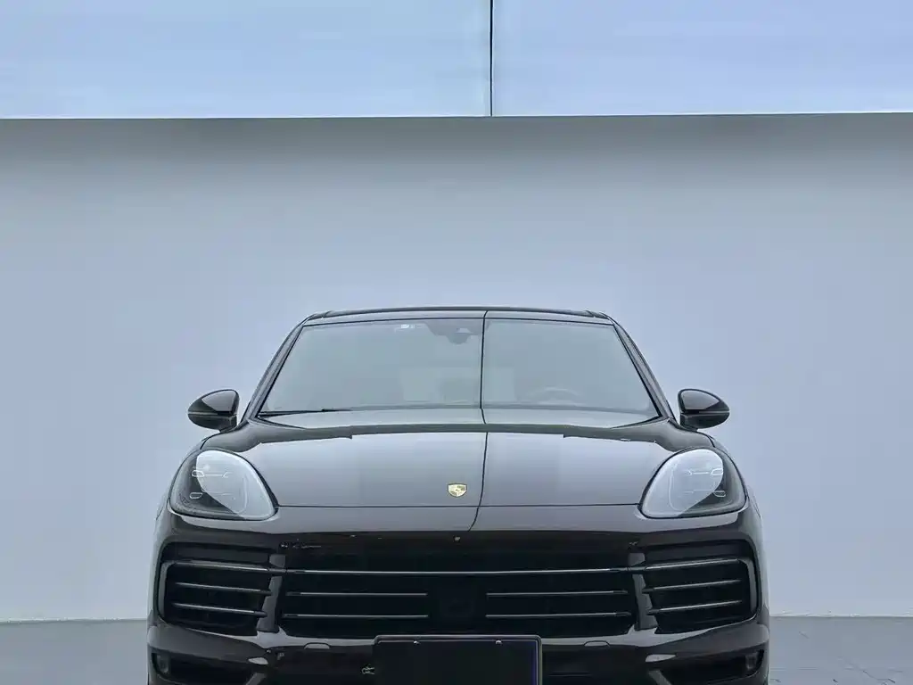 Porsche Cayenne 2018 — фото 2