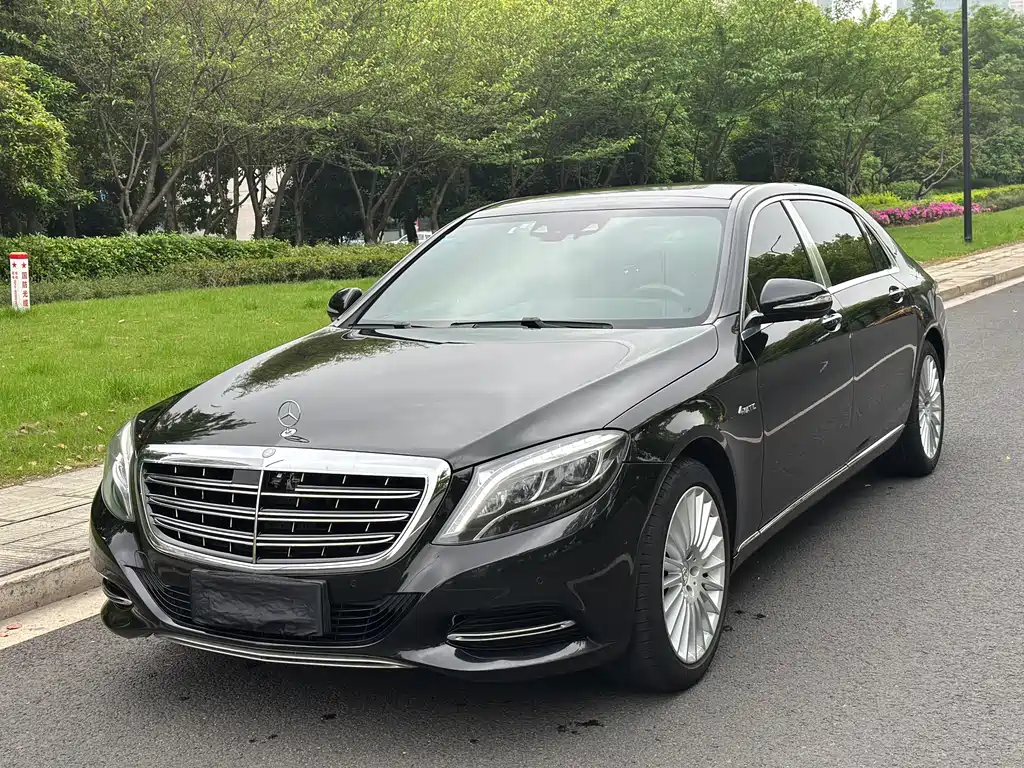 Mercedes-Benz S-Class 2015 — фото 1