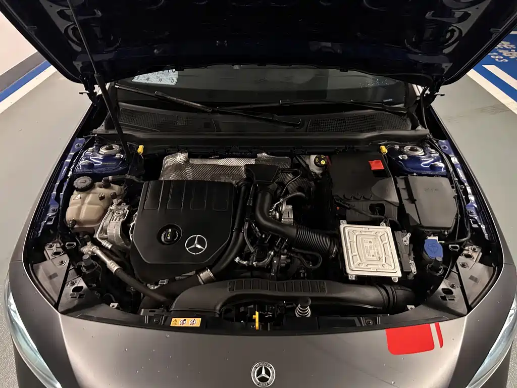 Mercedes-Benz A-Class 2022 — фото 16