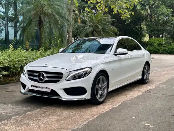 Mercedes-Benz C-Class 2018