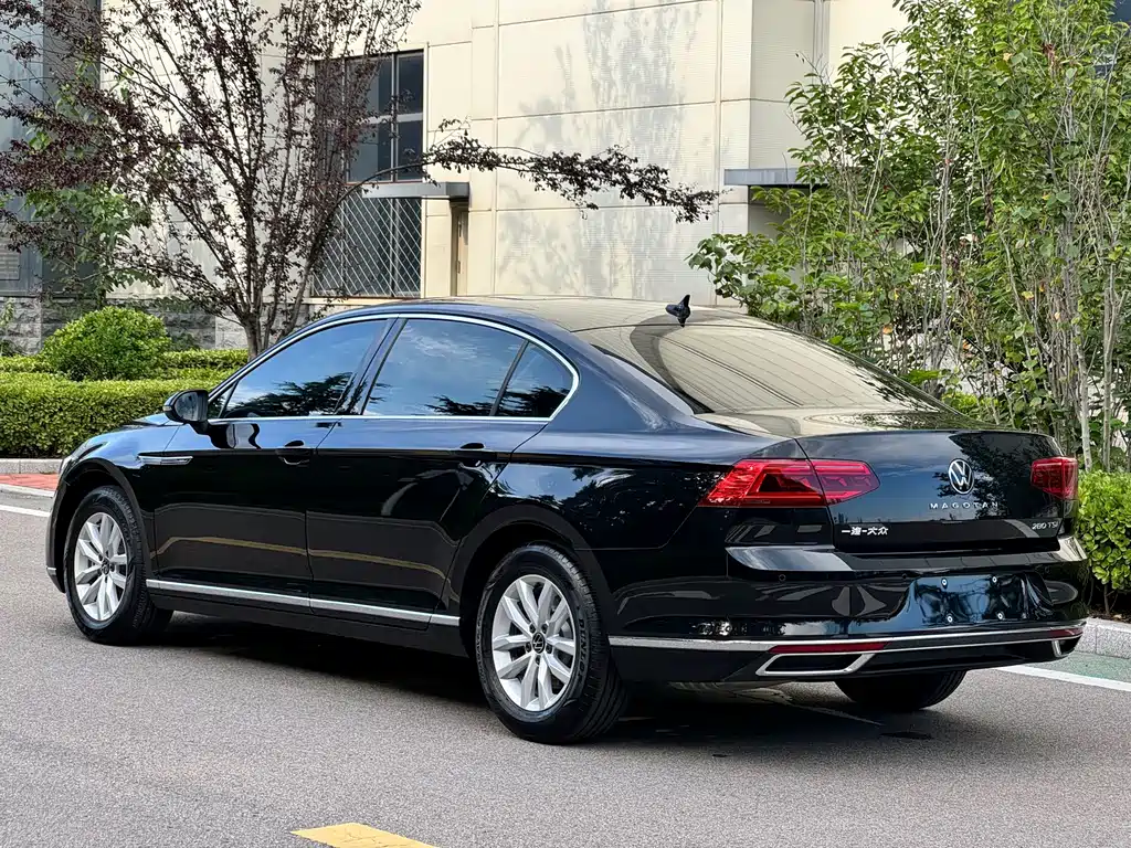 Volkswagen Magotan 2022