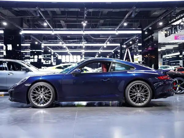 Porsche 911 2019