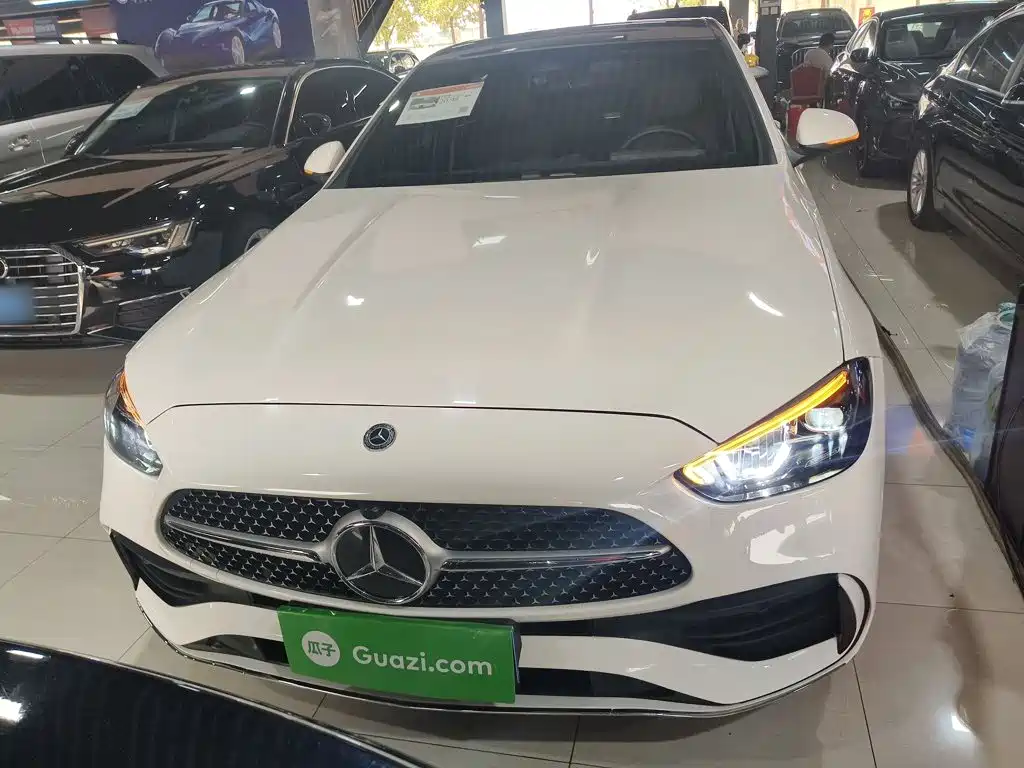 Mercedes-Benz C-Class 2023