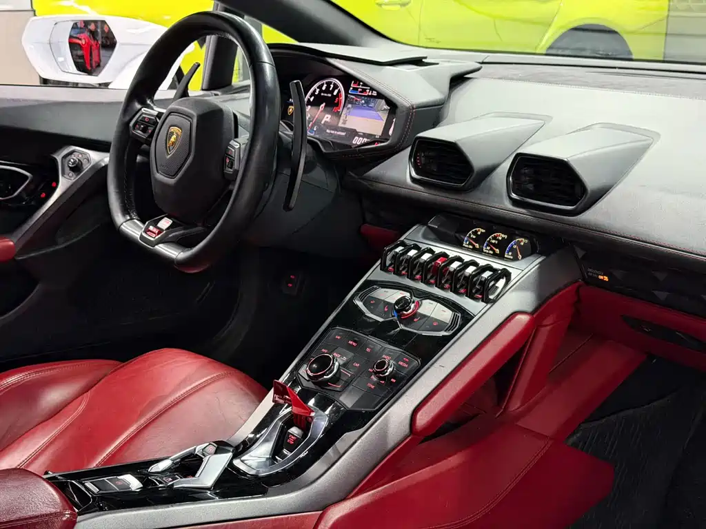 Lamborghini Huracán 2017 — фото 12