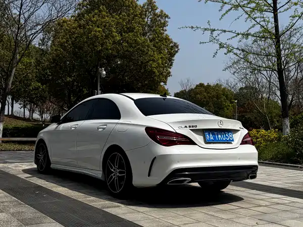 Mercedes-Benz CLA 2017