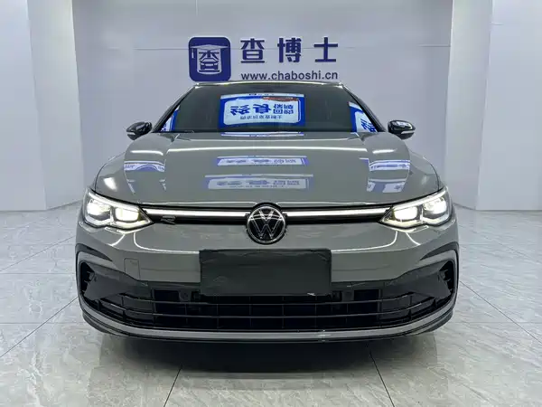 Volkswagen Golf 2023