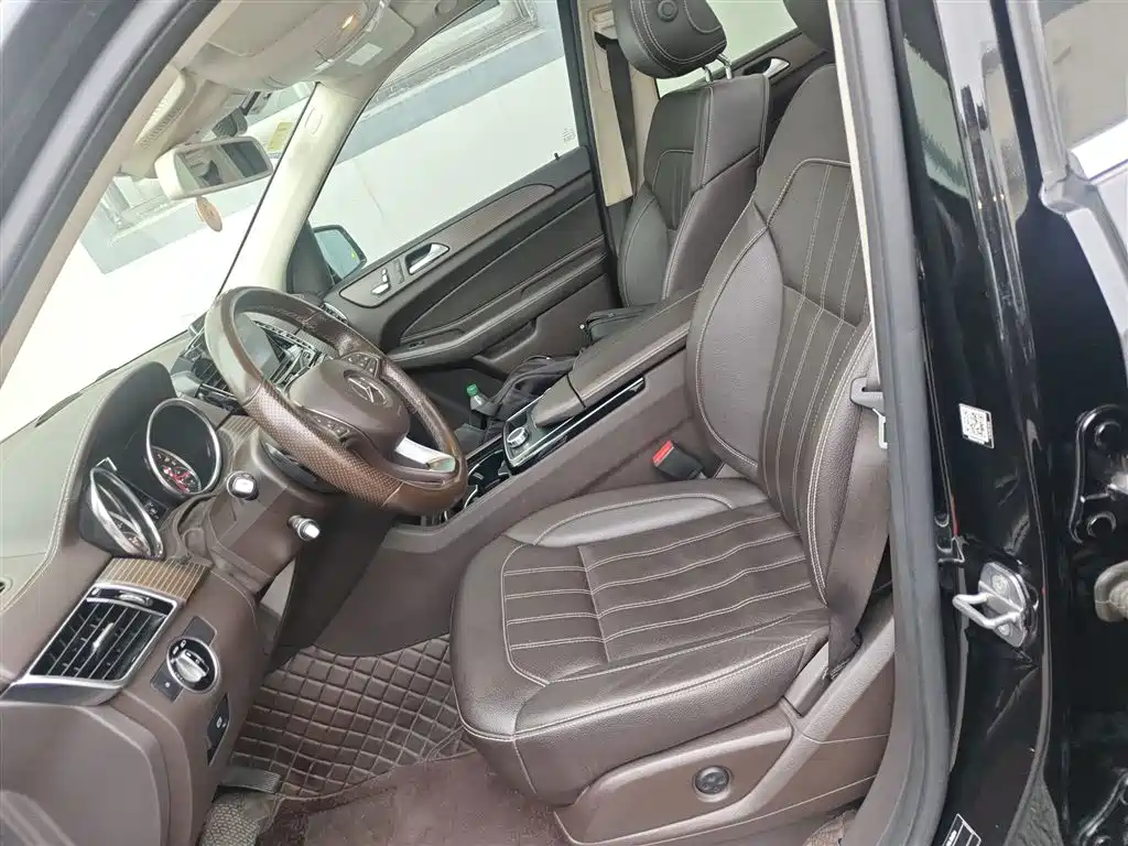 Mercedes-Benz GLE 2019 — фото 15
