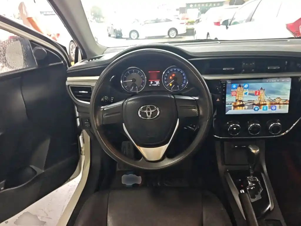 Toyota Corolla 2016 — фото 11
