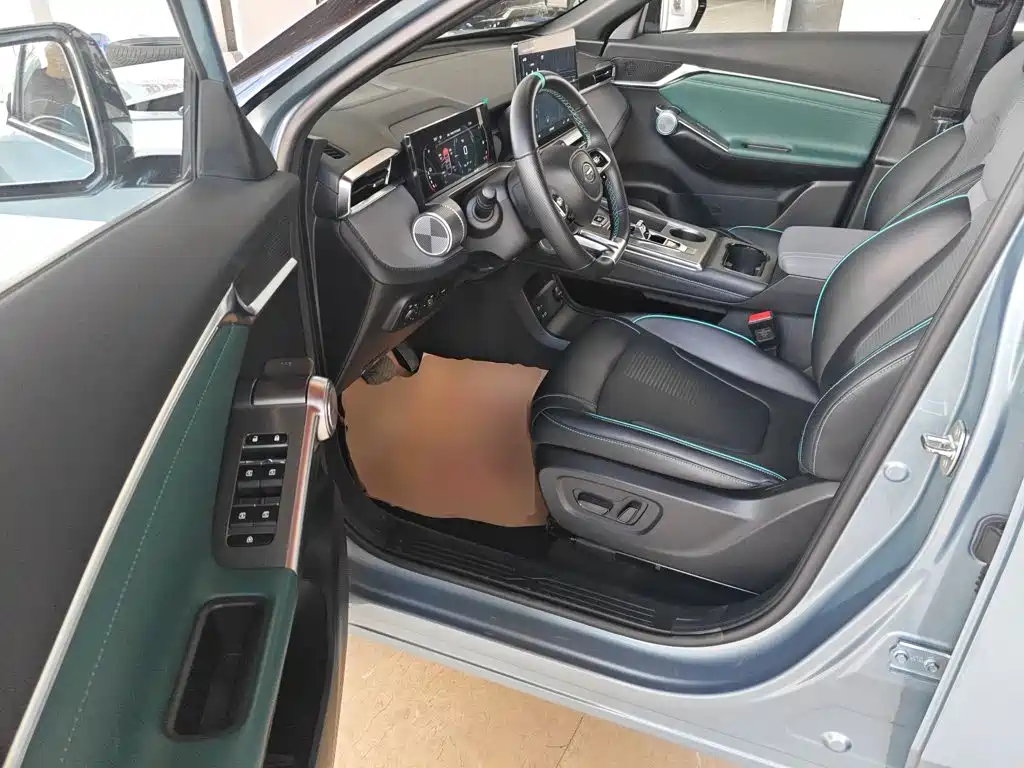 GAC Trumpchi Shadowcool 2022 — фото 12