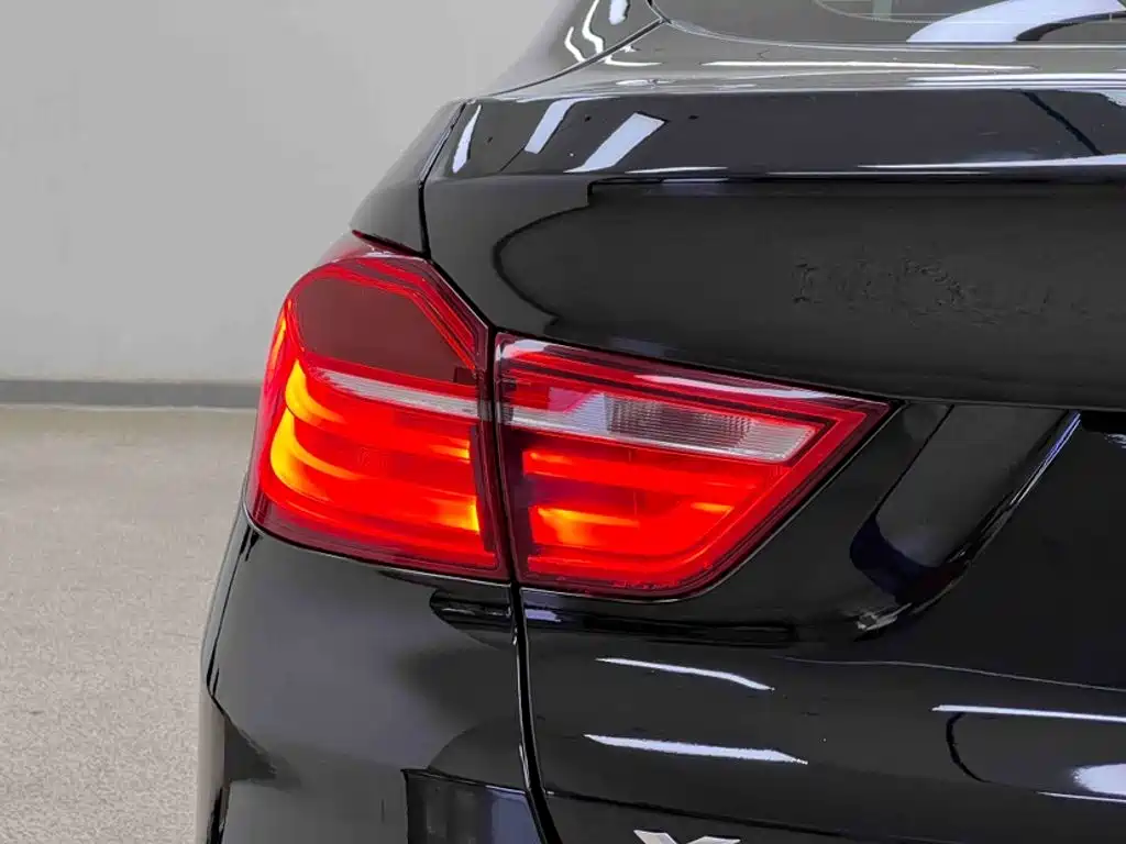 BMW X4 2018 — фото 24