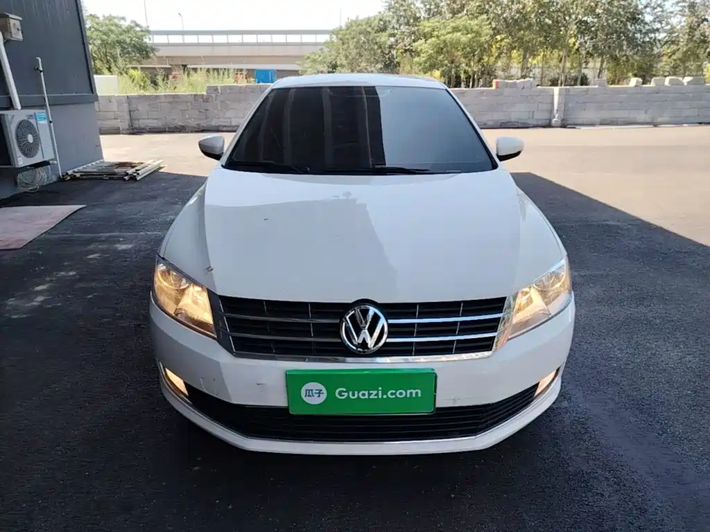 Volkswagen Gran Lavida 2015