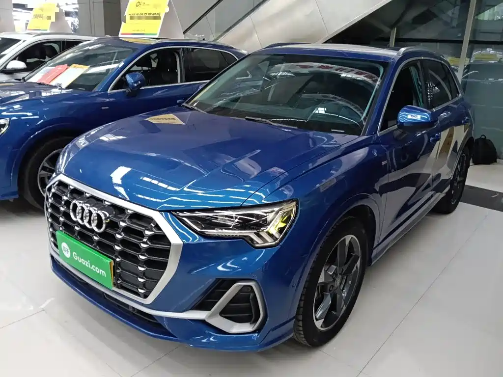 Audi Q3 2021