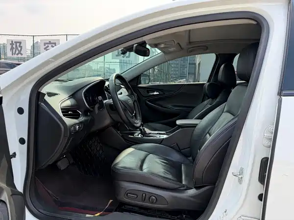 Chevrolet Malibu XL 2021