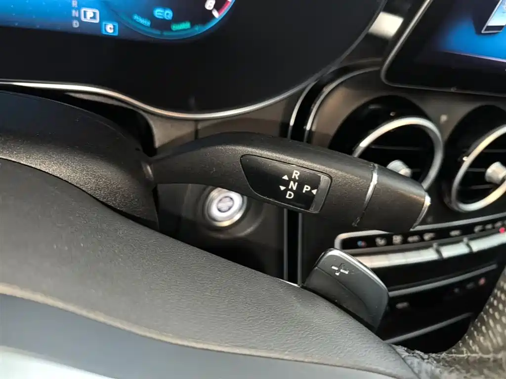 Mercedes-Benz C-Class 2020 — фото 14
