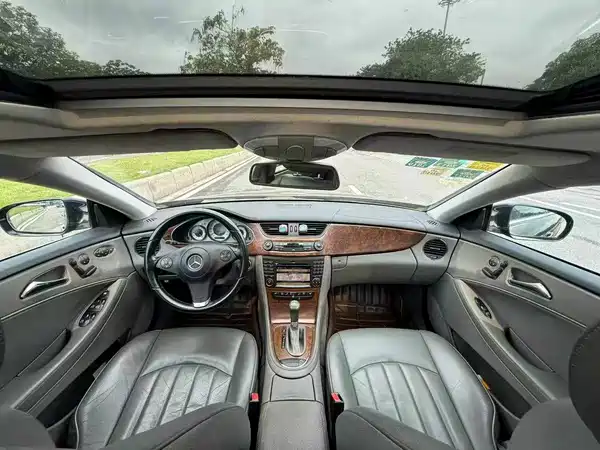 Mercedes-Benz CLS 2009