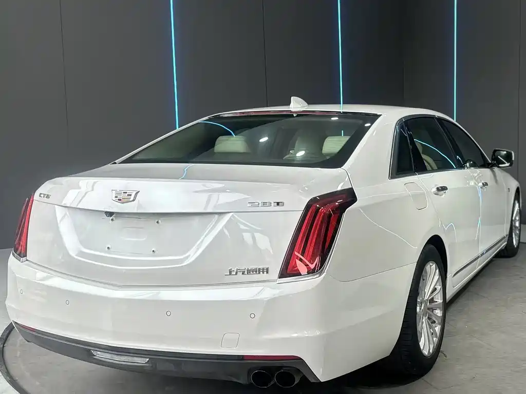 Cadillac CT6 2018 — фото 6
