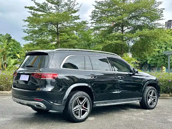 Mercedes-Benz GLS 2022