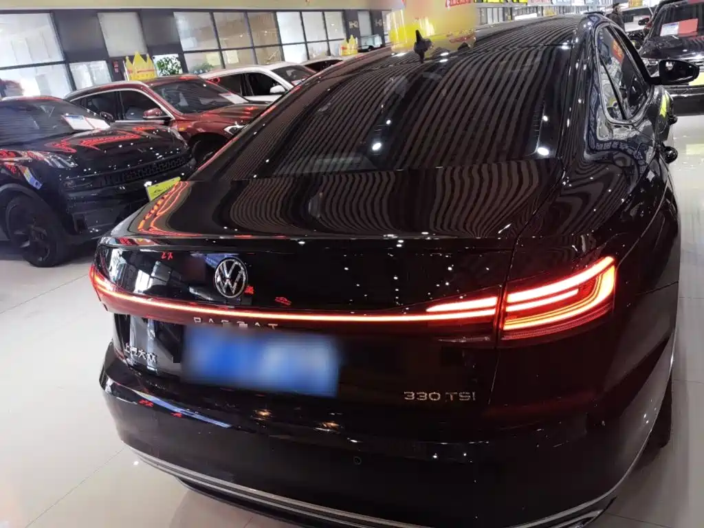 Volkswagen Passat 2022