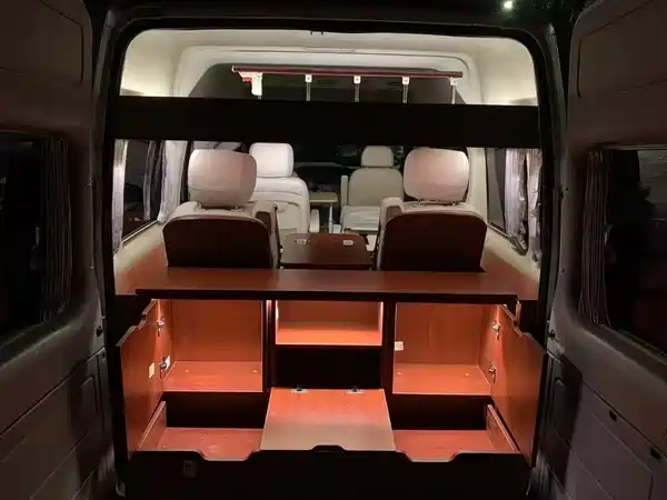 Ford New Generation Transit 2012