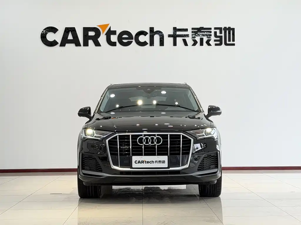Audi Q7 2023 — фото 2