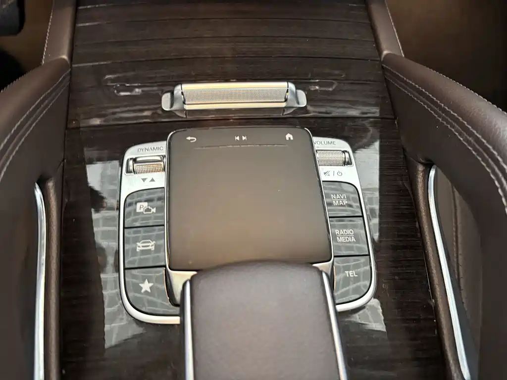 Mercedes-Benz GLE 2020 — фото 16