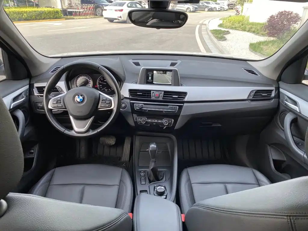 BMW X1 2019 — фото 13